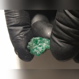 Natural Emerald Crystal Specimen